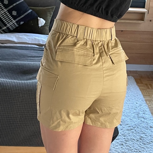 Beige Cargo Shorts - Picture 5 of 7